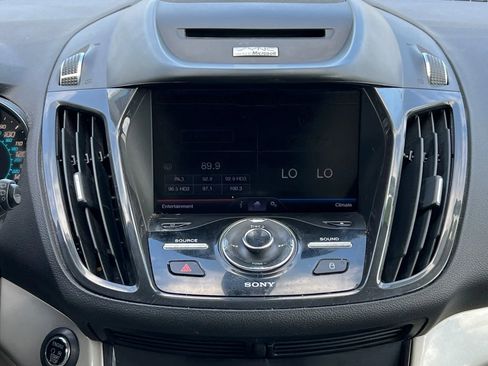 Used 2013 Ford Escape SEL FWD image 20