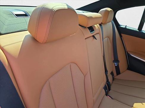 Used 2023 BMW 330e w/ Premium Package image 20