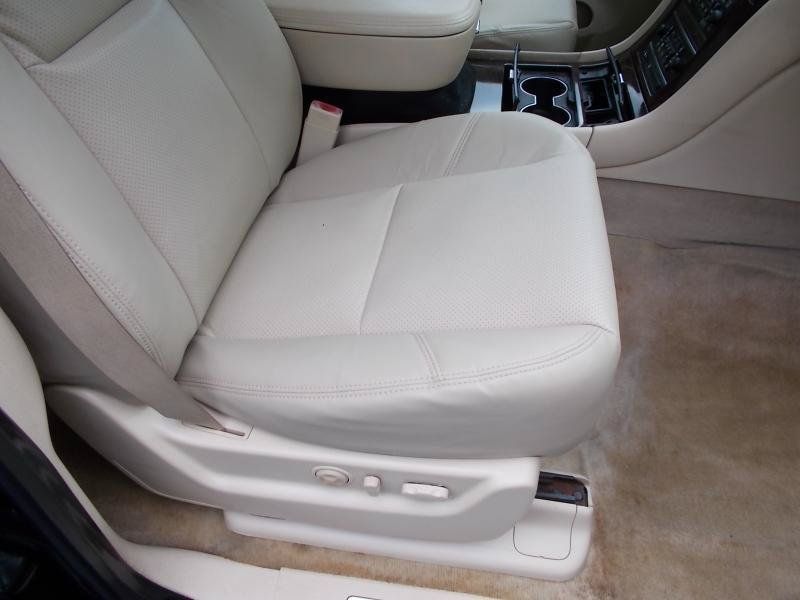 Used 2008 Cadillac Escalade 2WD image 19