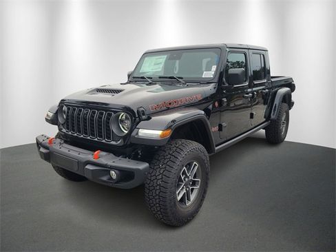 New 2025 Jeep Gladiator Mojave image 2