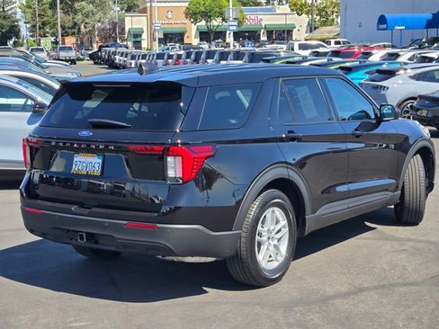Used 2026 Ford Explorer Active RWD image 4