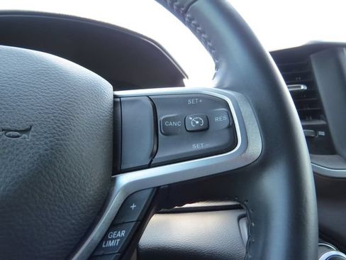 Used 2021 RAM 1500 Big Horn RWD image 17