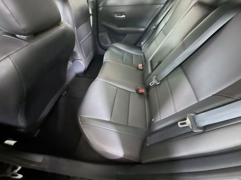 Used 2024 Nissan Sentra SR w/ SR Premium Package image 28