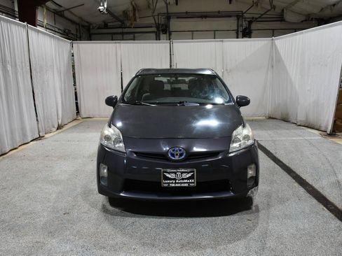 Used 2010 Toyota Prius Five FWD image 2