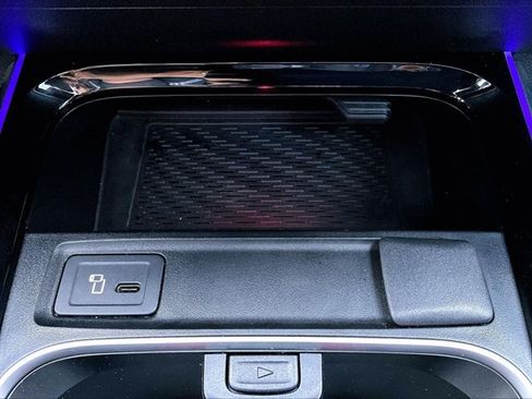 Certified 2023 Mercedes-Benz EQB 300 4MATIC image 26