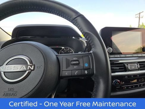 Certified 2025 Nissan Pathfinder SV AWD/4WD image 12