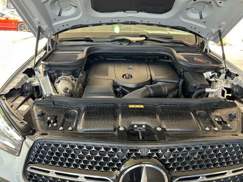 Used 2024 Mercedes-Benz GLE 350 4MATIC image 10