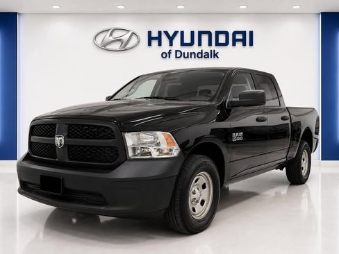 Used 2018 RAM 1500 Tradesman w/ Popular Equipment Group AWD/4WD image 3