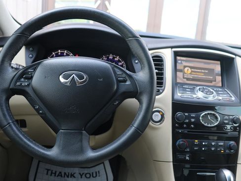 Used 2017 INFINITI QX50 2WD image 32
