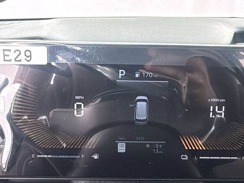 New 2026 Kia Carnival LXS FWD image 21