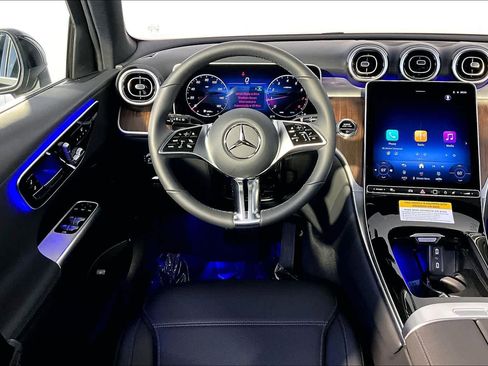 Certified 2026 Mercedes-Benz GLC 300 4MATIC image 6
