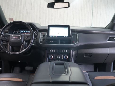 Used 2021 GMC Yukon AT4 w/ AT4 Premium Plus Package AWD/4WD image 16