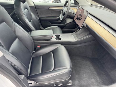 Used 2023 Tesla Model 3 Standard Range RWD image 17