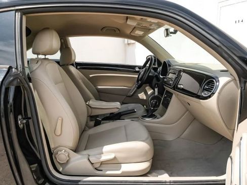 Used 2014 Volkswagen Beetle 1.8T image 29