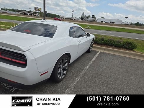 Used 2015 Dodge Challenger R/T w/ Quick Order Package 28B R/T image 1