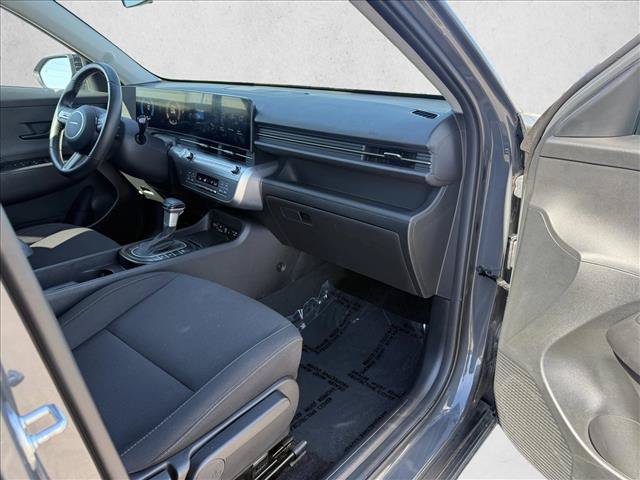 Used 2026 Hyundai Kona SEL Sport FWD image 11