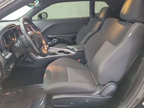 Used 2019 Dodge Challenger R/T image 8