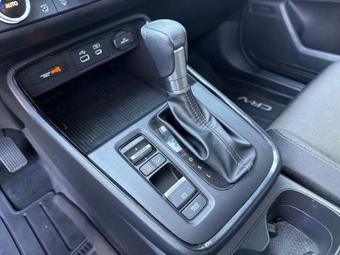 Used 2024 Honda CR-V EX image 31