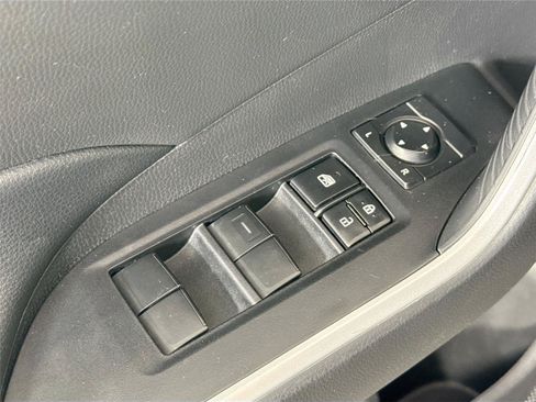 Used 2021 Toyota RAV4 XLE FWD image 24