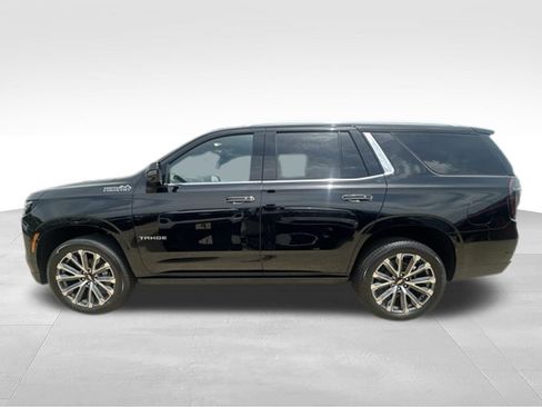 New 2026 Chevrolet Tahoe High Country AWD/4WD image 2