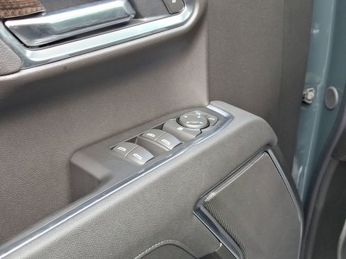 New 2025 Chevrolet Silverado 1500 LT w/ Convenience Package II image 18