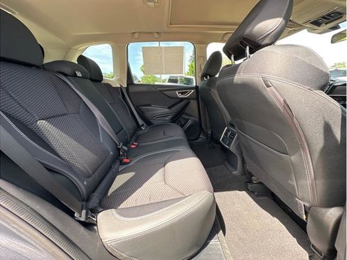 Used 2022 Subaru Forester Premium AWD/4WD image 12
