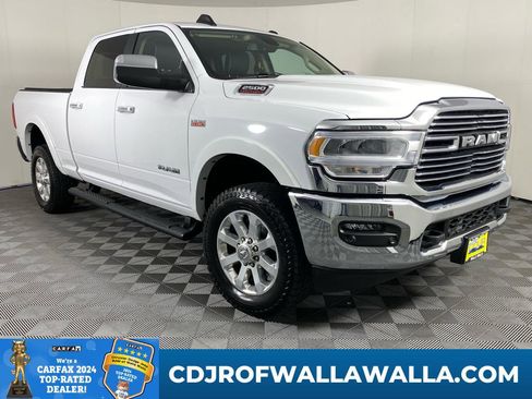 Used 2022 RAM 2500 Laramie AWD/4WD image 1
