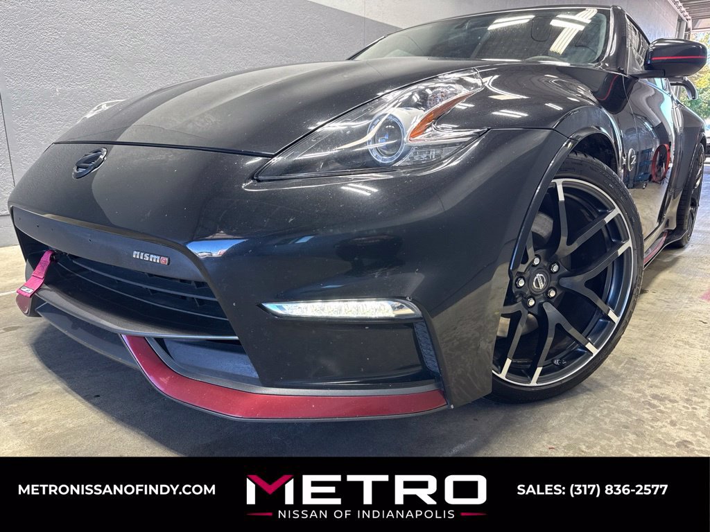 Used 2017 Nissan 370Z NISMO RWD image 1