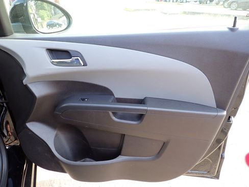 Used 2012 Chevrolet Sonic LT image 28