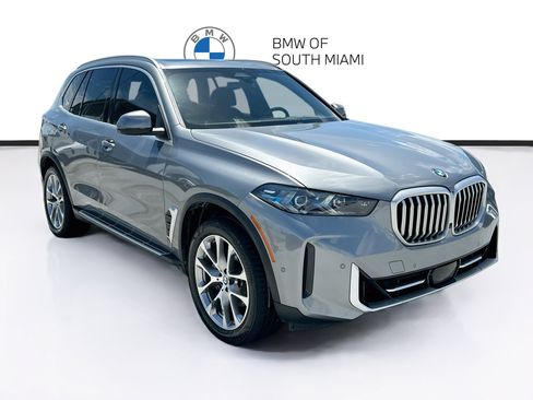 Used 2025 BMW X5 sDrive40i w/ Climate Comfort Package RWD image 1