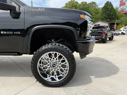 Used 2022 Chevrolet Silverado 2500 High Country w/ LPO, Hitch Package AWD/4WD image 96