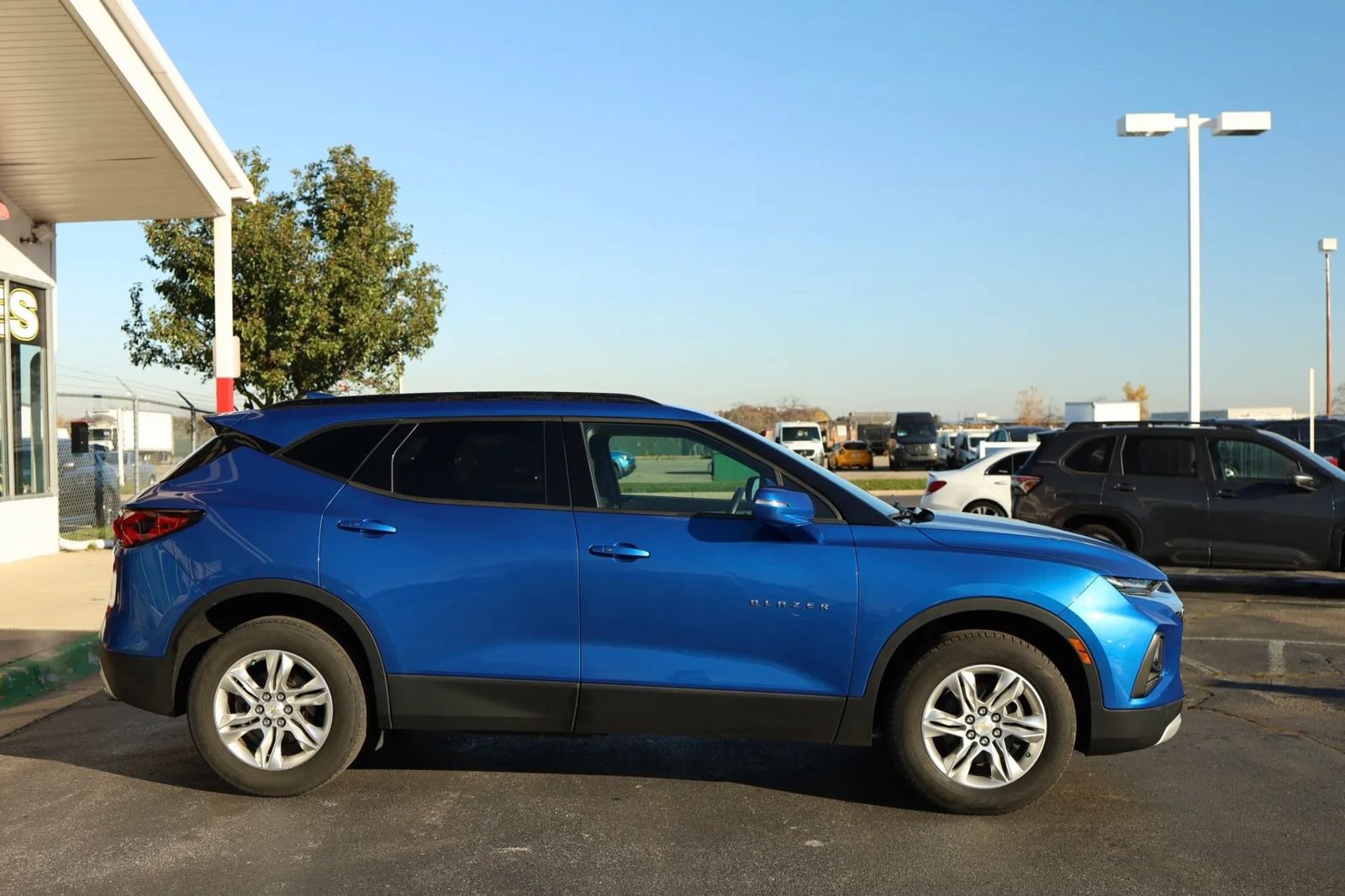 Used 2019 Chevrolet Blazer LT FWD image 4