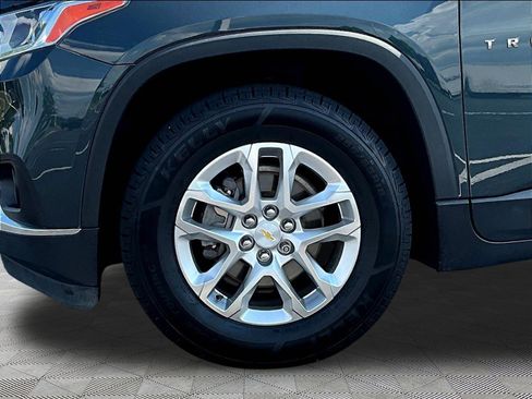 Used 2018 Chevrolet Traverse LT FWD image 35