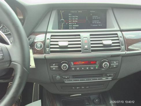 Used 2013 BMW X5 xDrive50i AWD/4WD image 13