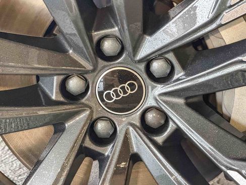 New 2026 Audi Q8 Premium Plus image 15