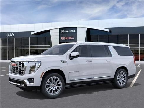New 2026 GMC Yukon XL Denali w/ Denali Reserve Package AWD/4WD image 2