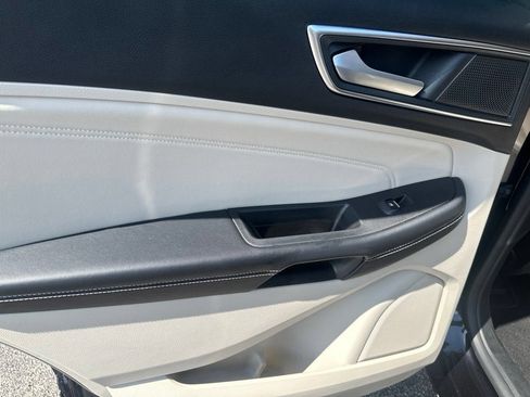 Certified 2024 Ford Edge Titanium w/ Titanium Elite Package AWD/4WD image 13