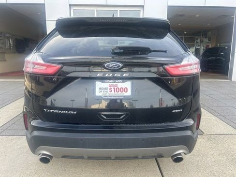 Used 2021 Ford Edge Titanium w/ Canadian Touring Package AWD/4WD image 5
