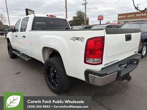 Used 2011 GMC Sierra 3500 SLE w/ SLE Preferred Package image 7