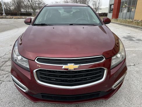 Used 2016 Chevrolet Cruze LT w/ Technology Package image 12
