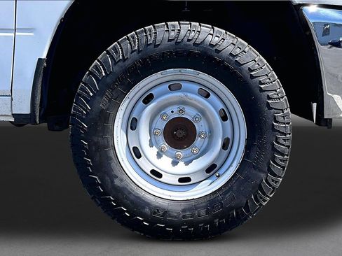 Used 2012 RAM 2500 ST w/ Protection Group AWD/4WD image 6