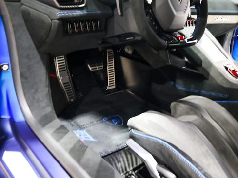 Used 2023 Lamborghini Huracan STO RWD image 53