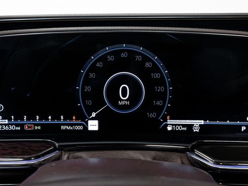 Used 2022 Cadillac Escalade Sport Platinum image 9