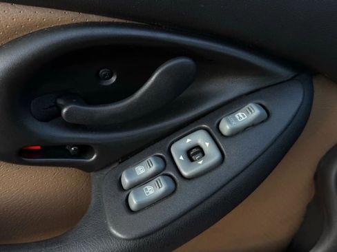 Used 2002 Pontiac Firebird Formula image 41