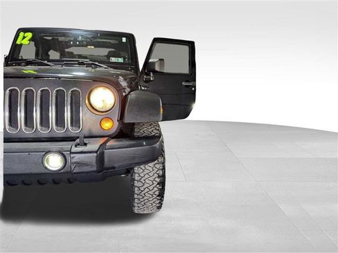 Used 2012 Jeep Wrangler Sport AWD/4WD image 17