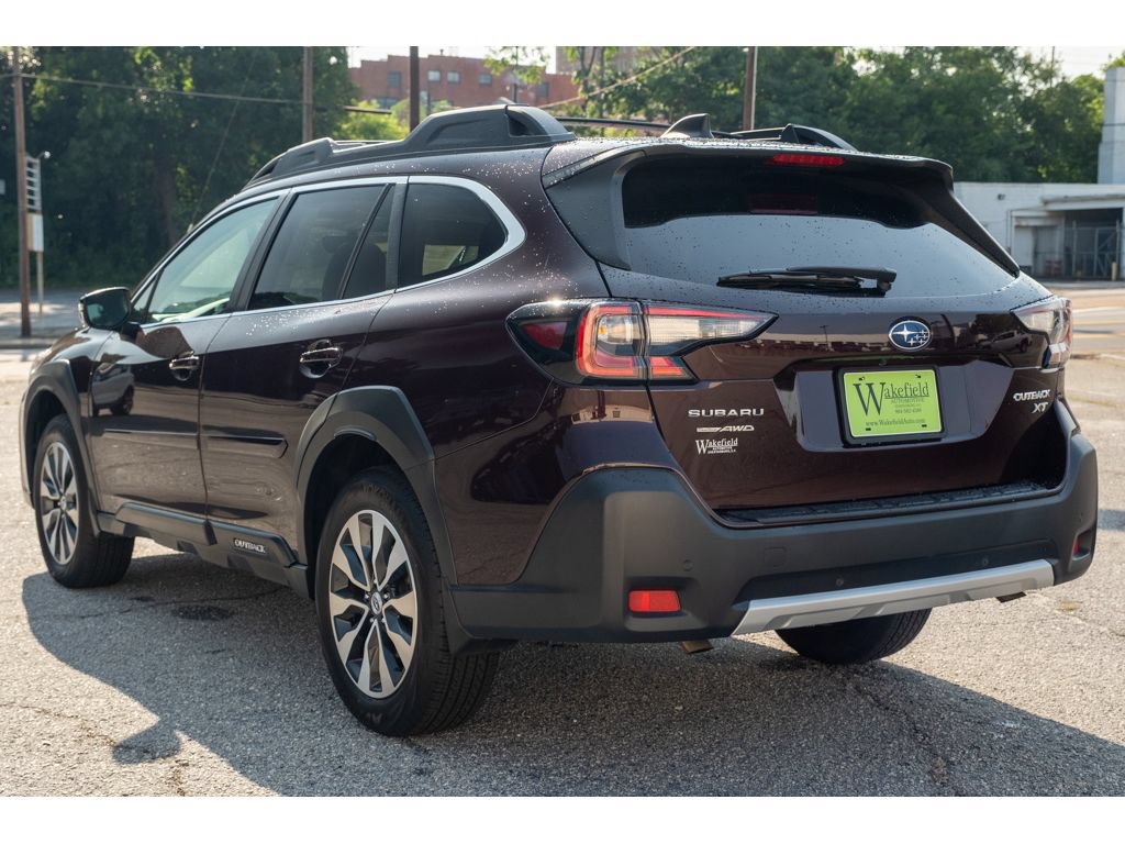 Used 2024 Subaru Outback Limited XT AWD/4WD image 6
