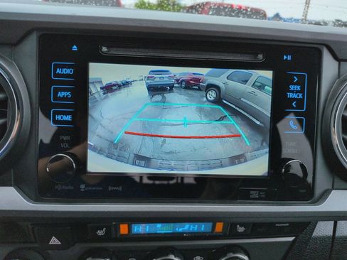 Used 2016 Toyota Tacoma TRD Sport w/ Premium & Technology Package AWD/4WD image 20