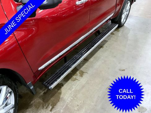 Certified 2023 Chevrolet Silverado 1500 High Country w/ Technology Package AWD/4WD image 21