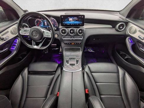 Used 2023 Mercedes-Benz GLC 300 4MATIC Coupe image 16