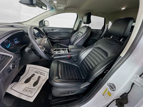 Used 2024 Ford Edge SEL image 13